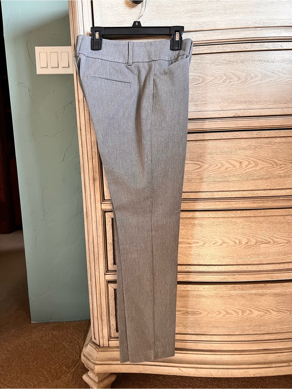 LOFT Women's Light Gray Ankle Dress Pants - Slim Cropped Trousers